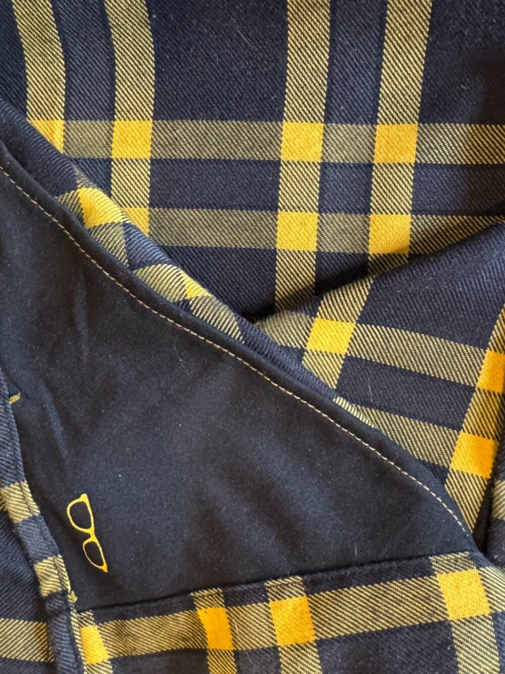 DIXXON - Shaolin flannel button down - mens Medium - Picture 5 of 5